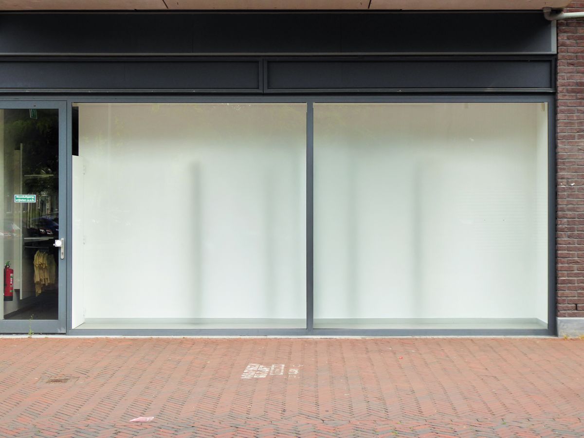 Shopfront window graphics on glass, NZ